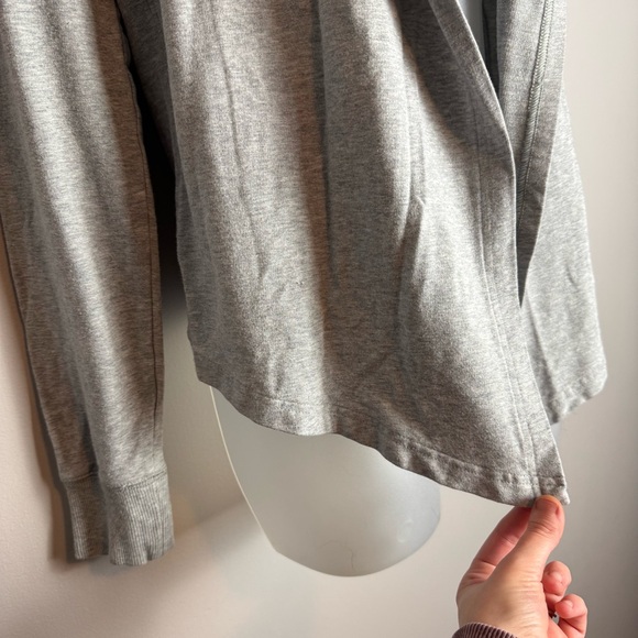 CALIA by Carrie Underwood Gray Open Face Waterfall Hoodie Size Small - Picture 3 of 8